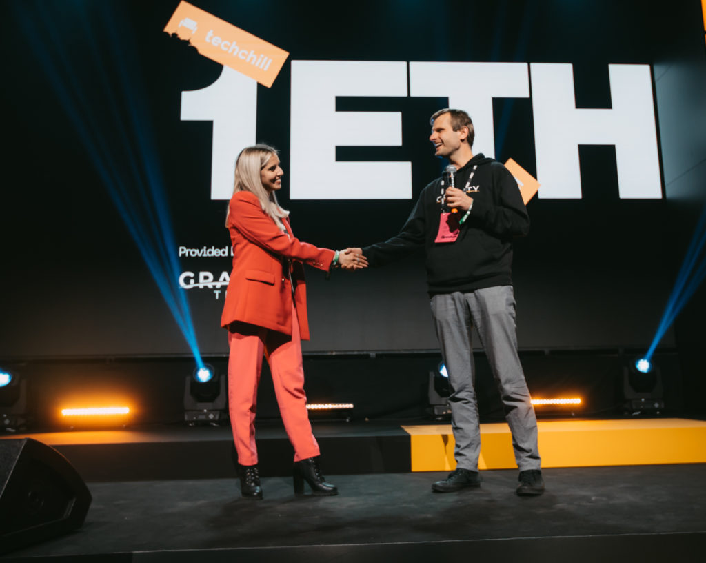 Kriss on the stage of the TechChill2022